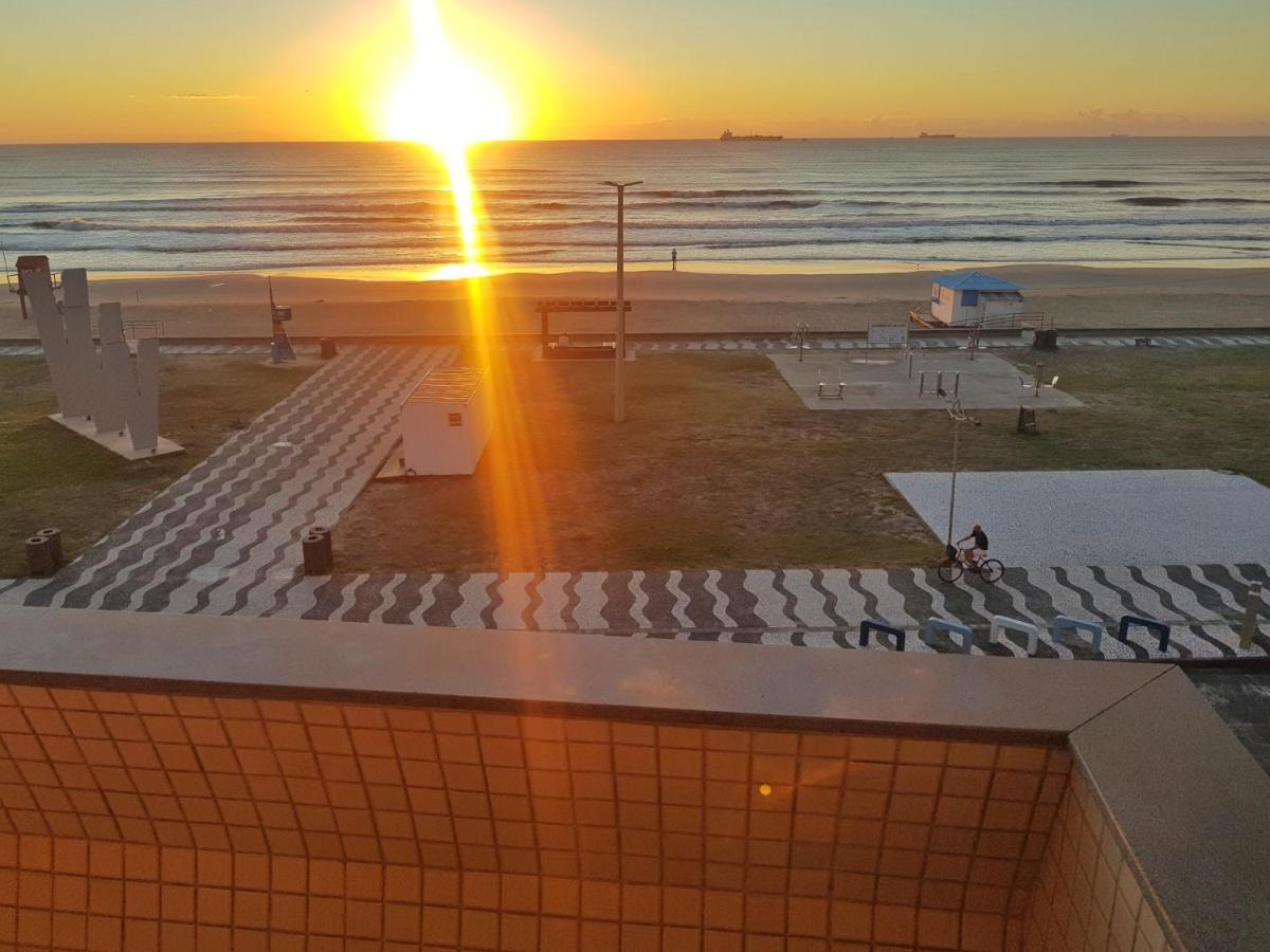 Incrivel Sacada A Beira Mar Apto 3q *